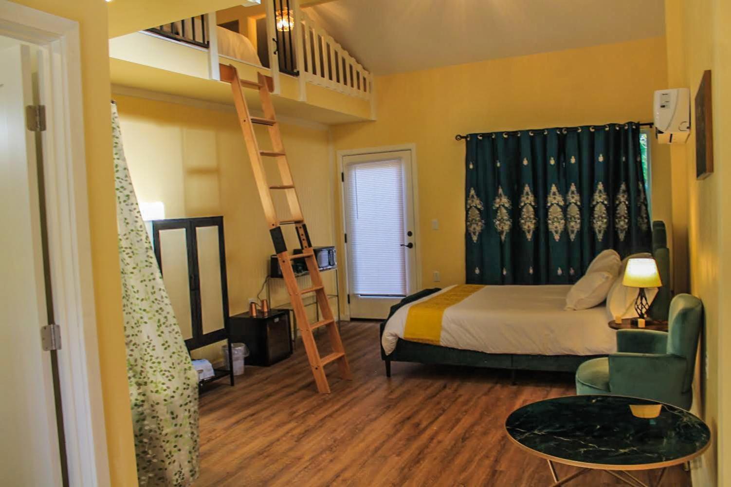 Quiet Mind Lodge, Spa & Retreat Sequoias Kernville Esterno foto
